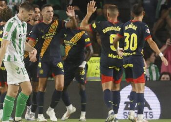 Betis y Girona se reparten los puntos en un duelo igualado