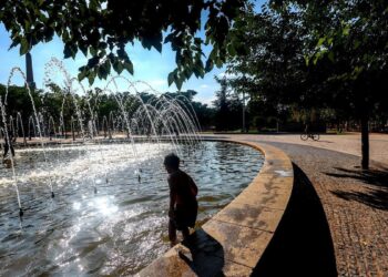 Las temperaturas serán muy elevadas este domingo en casi todo el país, con País Vasco y Cantabria en riesgo extremo