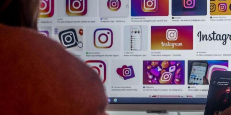 Condenado en Palma por amenazar en Instagram a su expareja con apuñalarla