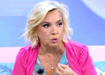 Carmen Borrego defiende a su hijo tras su última polémica: ‘No es que ponga la mano, es que me quemo entera’