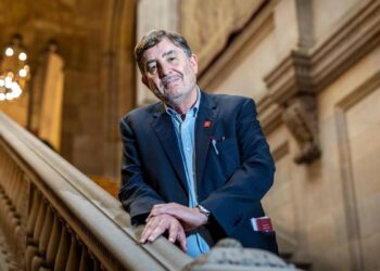 Luis García Montero: ‘Cuando Trump llegó a la presidencia, maltrató a 65 millones de hablantes nativos de español’