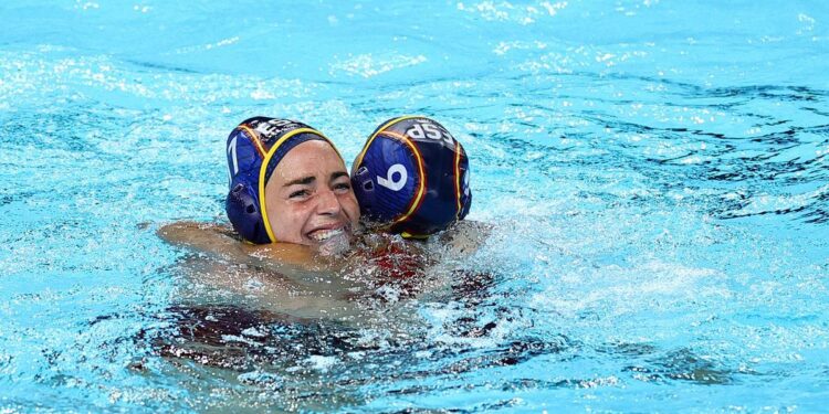 España vuela, cae y se levanta para jugar la final de los Juegos