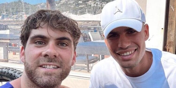 Carlos Alcaraz visita Mallorca tras conseguir la medalla de plata en París