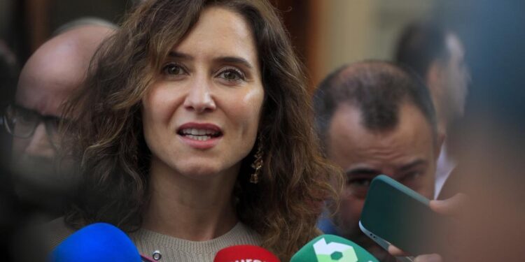 El PP recula y presenta una enmienda para ajustar la Ley de Telemadrid a la Constitución