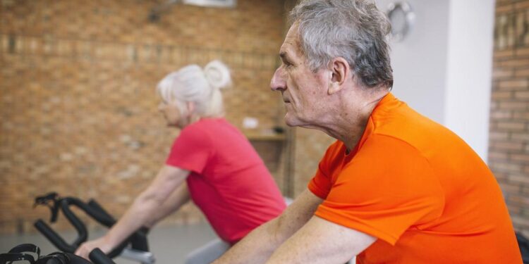 El deporte puede reducir hasta un 30% el riesgo de cáncer de mama, colon, vejiga o estómago