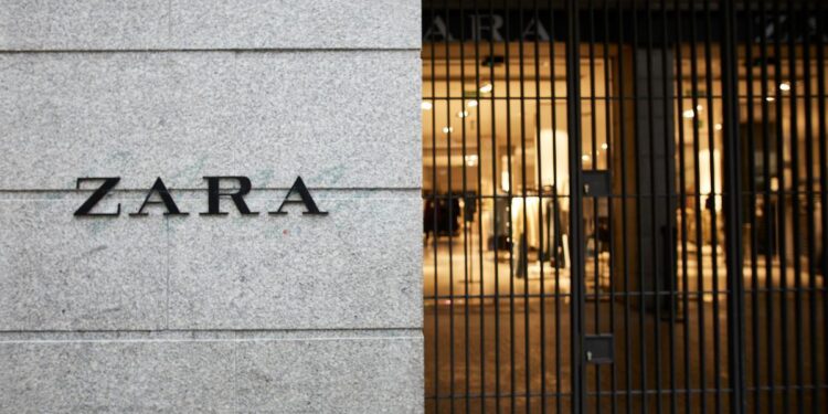 Rebajas en Zara: esto te cobrarán si quieres hacer una devolución