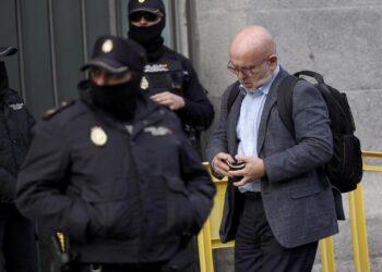 El abogado de Puigdemont dice que hasta el último momento su cliente no supo si podría venir por la amnistía