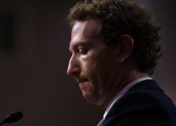 Una investigación destapa el acuerdo secreto entre Google y Meta para mandar publicidad a menores de edad