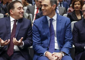 Sánchez pide al cuerpo diplomático que defienda una España opuesta a los ‘ultras’ que quieren ‘ilegalizar partidos’