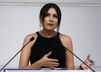 El PP catalán propone a Lorena Roldán como senadora autonómica