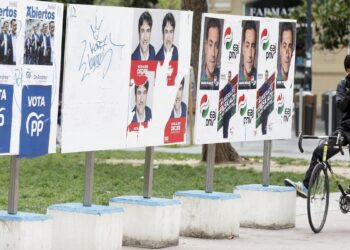 Los partidos no nacionalistas buscan su hueco en una campaña polarizada por el soberanismo