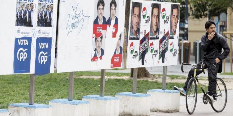 Los partidos no nacionalistas buscan su hueco en una campaña polarizada por el soberanismo