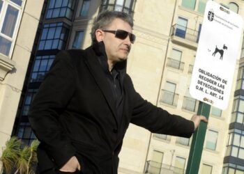 Miguel Costas, músico fundador de Siniestro Total: ‘Los conciertos sin músicos pueden ser el fin de la música en directo’