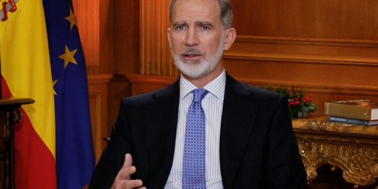 PSOE y PP rivalizan por hacer suyo el discurso del Rey