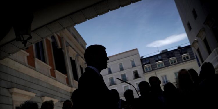 El PSOE afronta el periodo electoral más incierto sin alternativas al liderazgo de Sánchez