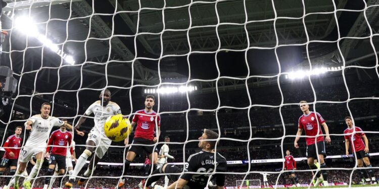 Lío en la lucha contra la piratería en el fútbol: no está tan claro que puedan multarte