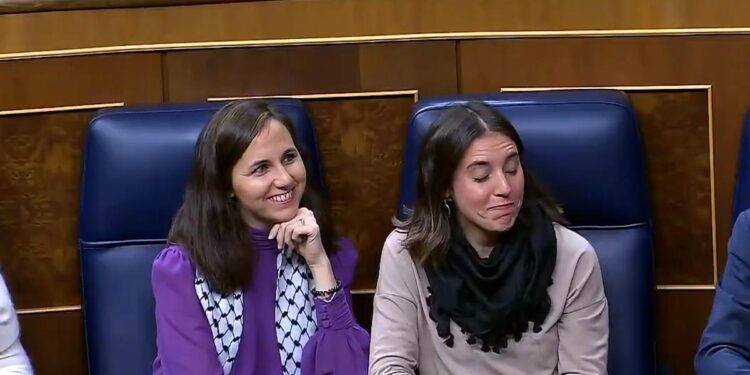La reveladora reacción de Irene Montero ante Feijóo: ‘¿El gobierno más feminista y va a cesar a la ministra de Igualdad?’