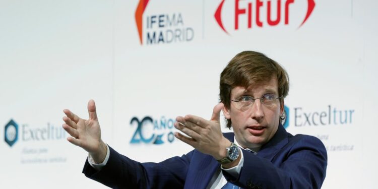 Almeida se carga al equipo de inspección de pisos turísticos y deja los controles en mínimos