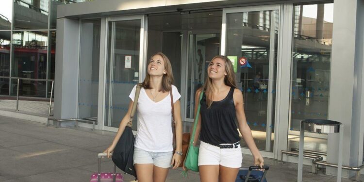 El turismo y las termitas