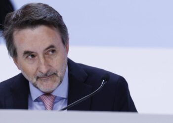 Repsol ataca a Greenpeace: “Ustedes son los responsables de que suban las emisiones de CO2”