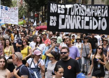 Turismo: la nueva invasión de los ultracuerpos