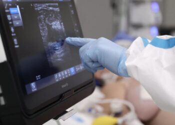 Los enfermeros extremeños, los que mejor salario cobran de todo el país