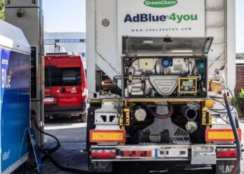 El fraude del AdBlue: la Guardia Civil de Alicante detecta un aumento de camiones que anulan el sistema anticontaminante