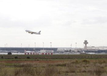 Ni Madrid ni Barcelona: estos son los aeropuertos españoles con récord de operaciones en julio
