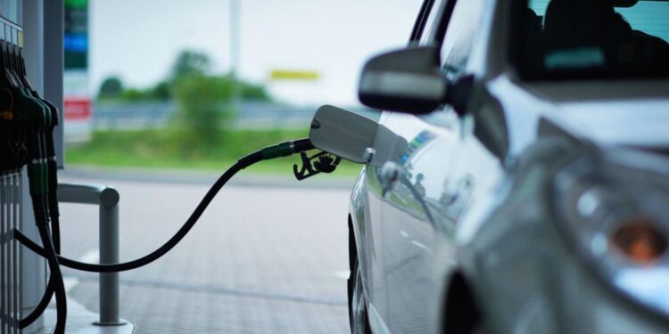 Leve descenso en gasolina y diésel: últimas actualizaciones hoy, miércoles 14 de agosto