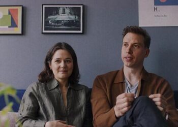 Crítica de ‘Hipnosis’: Sátira eficaz de un presente volátil