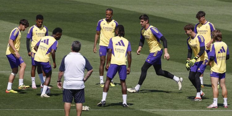 Última noche con Kroos en el Bernabéu con la mente en Wembley