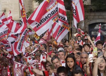 El Girona y el City encuentran la fórmula para recibir el aprobado de la UEFA