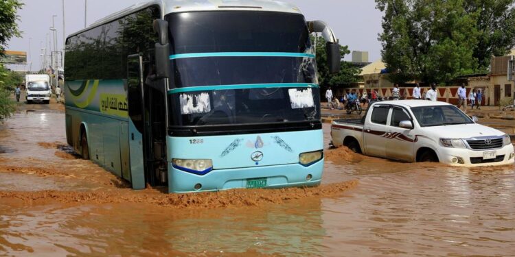Mueren al menos 68 personas por las inundaciones en Sudán