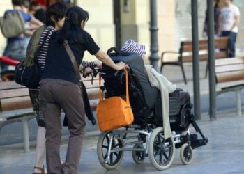 Andalucía se convierte en la comunidad con las mayores listas de espera en dependencia de España