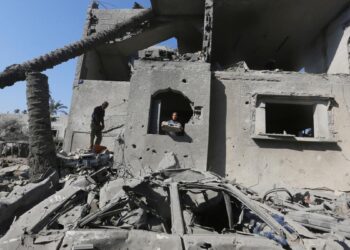 Las negociaciones para el alto el fuego en Gaza llegan a la ‘fase final’ mientras Israel se fortifica ante la venganza iraní