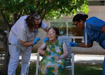 La nueva campaña de vacunación de gripe y covid arrancará a finales de septiembre