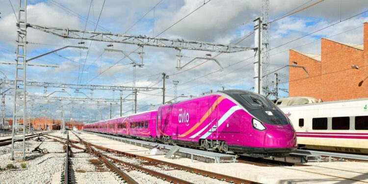 Incidente del túnel de Chamartín: así es el S106, el tren fabricado por Talgo que causa el pánico entre viajeros