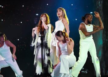 Taylor Swift interpreta ‘Florida!!!’ junto a Florence Welch en el final del ‘Eras Tour’ por Europa