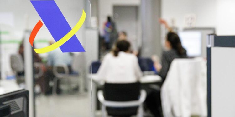 Cómo evitar las estafas por internet al tramitar la Renta