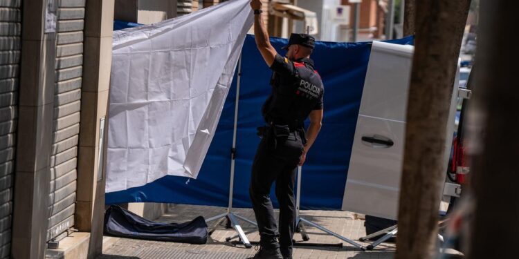 El Gobierno estudia retirar las condecoraciones al exnúmero 2 de la Policía que asesinó a su pareja y a su exmujer