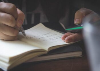 Ya han salido las notas de la EvAU 2024 en Madrid: consulta aquí tus calificaciones