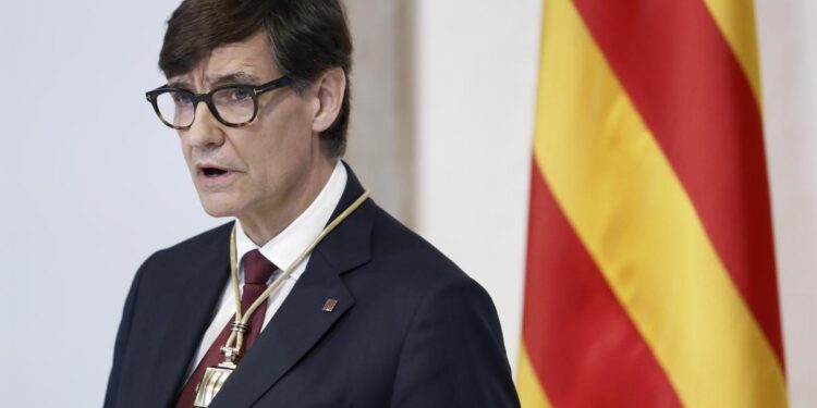 El discurso de Illa en la Generalitat, en 10 frases