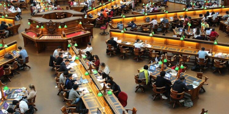 ¿Cómo se calculan las notas de corte para entrar en las universidades públicas?