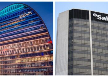 El BBVA anuncia una opa hostil por el Sabadell y descarta mejorar la oferta rechazada por su rival