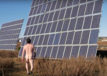 Un corto relata el drama de los afectados por el plan fotovoltaico: ‘Es la mayor estafa de la democracia’