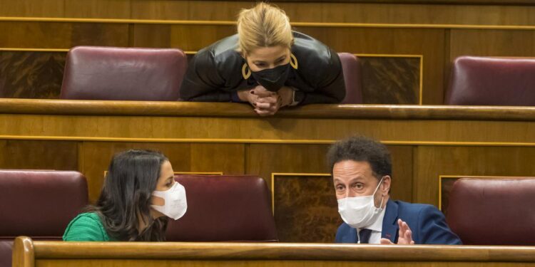 Cs ofrece al Gobierno una alternativa para aprobar la reforma laboral