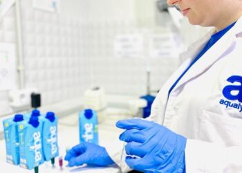 El desafío andaluz de Ly Company: 500 millones de envases de agua al año en su fábrica de EEUU