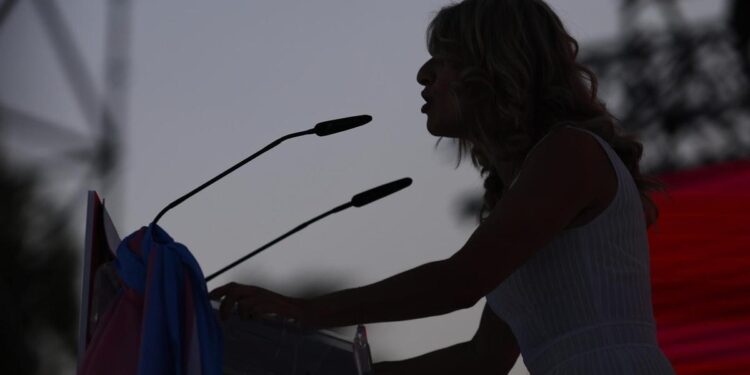 Todo o nada para Yolanda Díaz: ser vicepresidenta o verse atrapada en su propia coalición