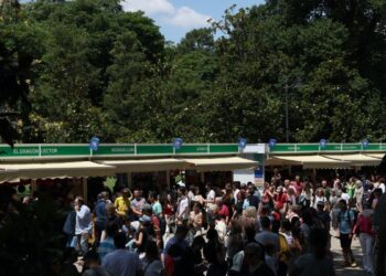 La 83ª edición de la Feria del Libro de Madrid recurre al combustible 100% renovable como fuente de energía