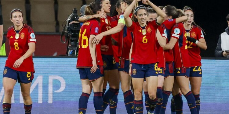 El fútbol gana al ruido